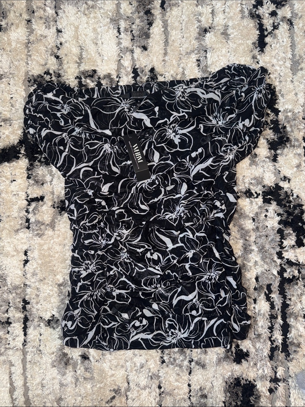 White House Black Market Black & White Floral Ruched Off-Shoulder Top